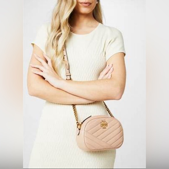 Tory Burch Kira Chevron camera bag Devon sand color gold tone hardware NWT - Picture 15 of 16